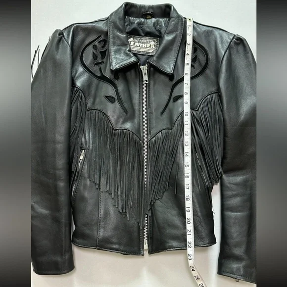 VTG Women’s Pro-Sports Leather Moto Jacket Fringe Conchos Roses Cinched Waist - Picture 5 of 15